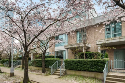 TH4 1889 Rosser Avenue, Burnaby, BC, Burnaby — Townhouse for sale