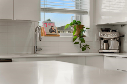 Breakfast Nook Photo of 112 9450 Robson Street, Chilliwack, BC