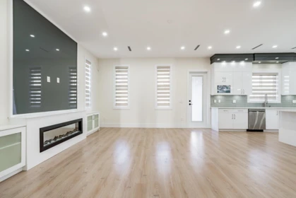 Kitchen Island Photo of 10648 124 Street, Surrey, BC