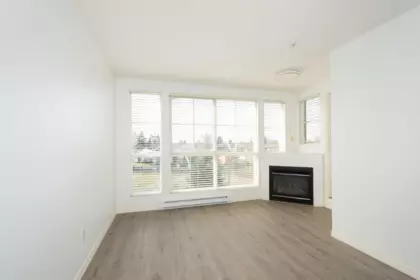 Walk-In Closet Photo of PH10 2973 Kingsway, Vancouver, BC