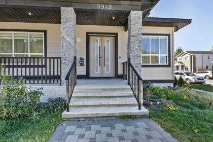 5949 142 Street, Surrey, BC, Surrey — Single Family Residence for sale
