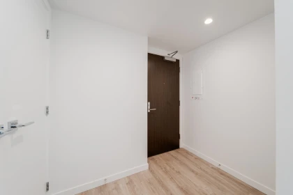 Guest Bathroom Photo of 3511 13350 Central Avenue, Surrey, BC