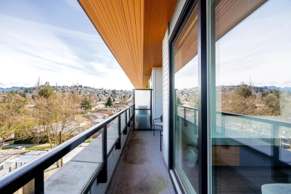 Hot Tub / Spa Photo of 502 4477 Hastings Street, Burnaby, BC