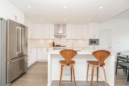 Kitchen Island Photo of 502 4477 Hastings Street, Burnaby, BC