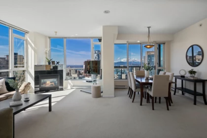 Breakfast Nook Photo of 3601 1328 W Pender Street, Vancouver, BC