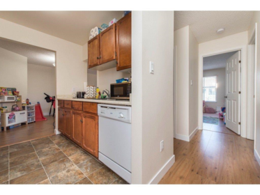 Breakfast Nook Photo of 107 32950 Amicus Place, Abbotsford, BC