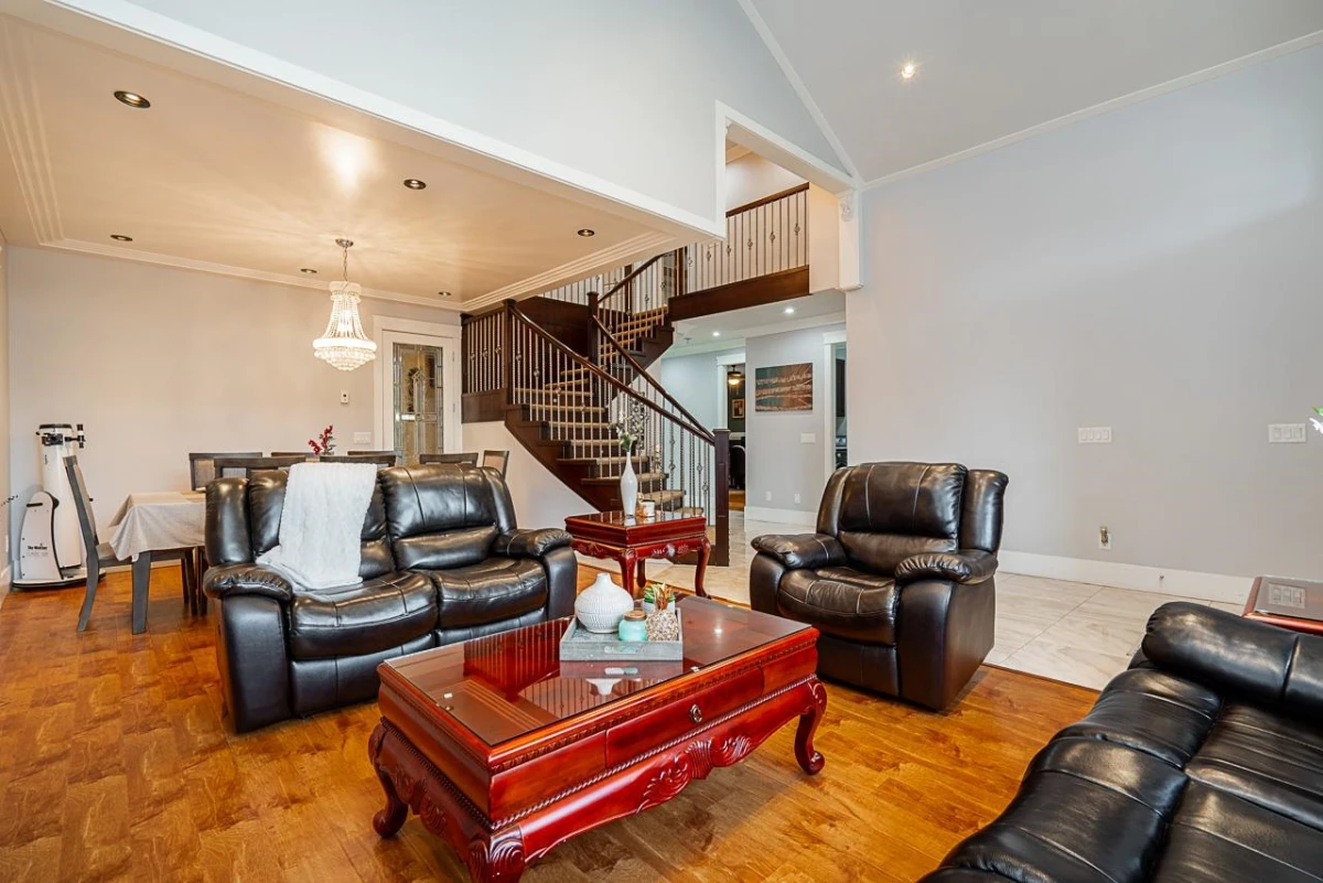 Dining Area Photo of 7273 149 Street, Surrey, BC