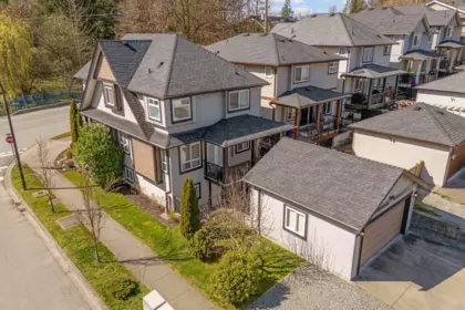 10310 240 Street, Maple Ridge, BC, Maple Ridge — Single Family Residence for sale