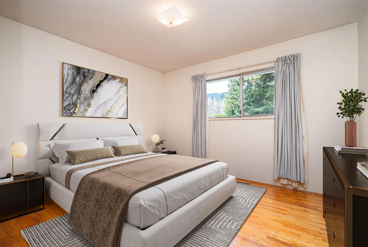 Family Room Photo of 1634 Ross Road, North Vancouver, BC