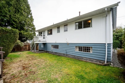 Backyard Photo of 1634 Ross Road, North Vancouver, BC