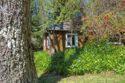 Primary Bedroom Photo of 8200 Redrooffs Road, Halfmoon Bay, BC