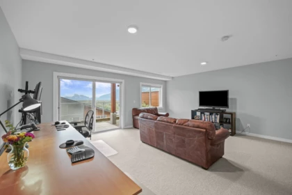 Garage Interior Photo of 5 41365 Skyridge Place, Squamish, BC