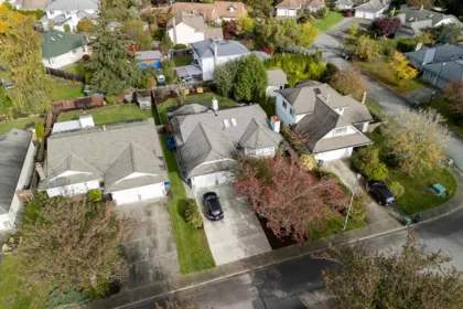 Backyard Photo of 14129 16a Avenue, Surrey, BC
