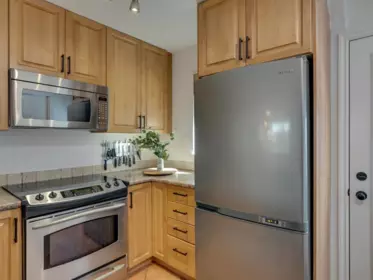 160 W 12th Street, North Vancouver, BC, North Vancouver — Townhouse for sale