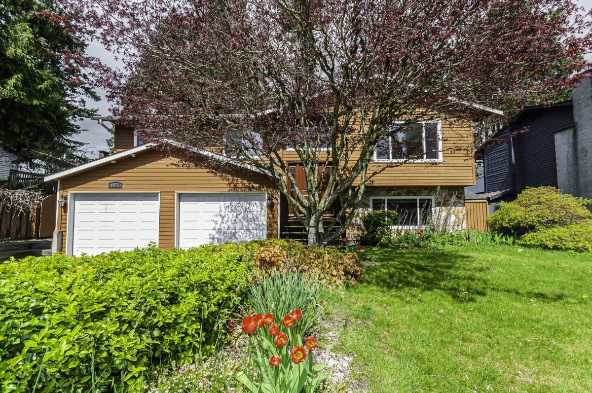 Family Room Photo of 6675 Wade Road, Delta, BC