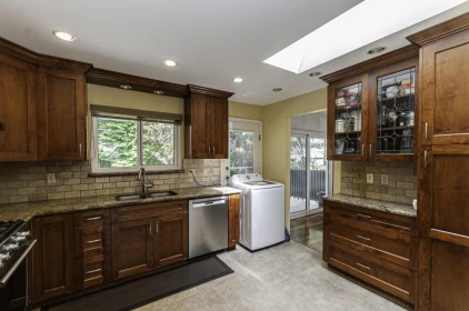 Kitchen Island Photo of 6675 Wade Road, Delta, BC