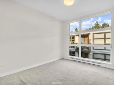 Staircase Photo of 11 14820 Buena Vista Avenue, White Rock, BC