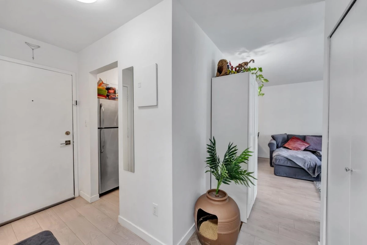 Living Room Photo of 304 9847 Manchester Drive, Burnaby, BC