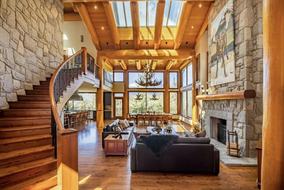 Living Room Photo of 3803 Sunridge Place, Whistler, BC