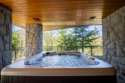 Garden / Landscaping Photo of 3803 Sunridge Place, Whistler, BC