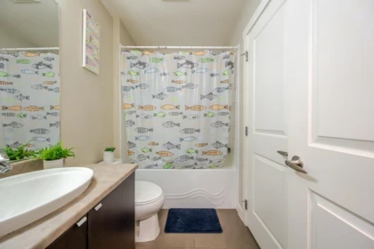 Powder Room Photo of 309 9655 King George Boulevard, Surrey, BC