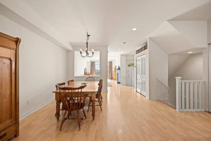 Breakfast Nook Photo of 51 Fernway Drive, Port Moody, BC