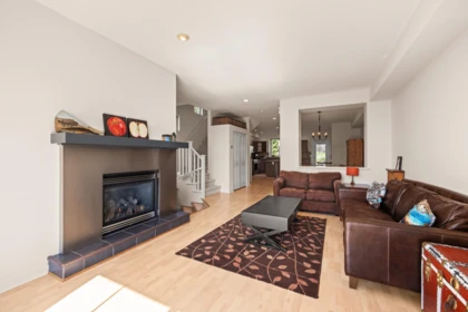 Kitchen Island Photo of 51 Fernway Drive, Port Moody, BC