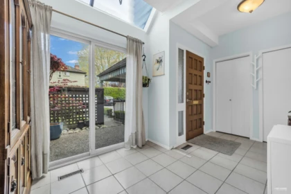 2 8311 Saunders Road, Richmond, BC, Richmond — Townhouse for sale