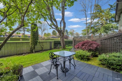 2 8311 Saunders Road, Richmond, BC, Richmond — Townhouse for sale