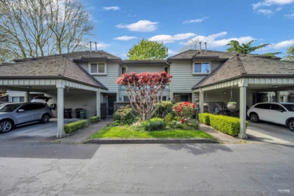 Front Yard Photo of 2 8311 Saunders Road, Richmond, BC