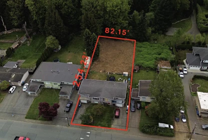 Front Yard Photo of 2900 2902 Babich Street, Abbotsford, BC