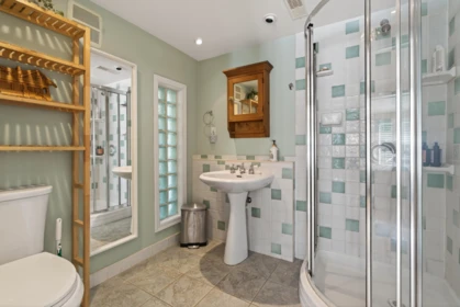 Laundry Room Photo of 1371 Borthwick Road, North Vancouver, BC