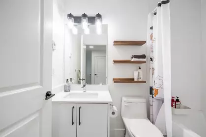Laundry Room Photo of 4 789 Ota Avenue, New Westminster, BC