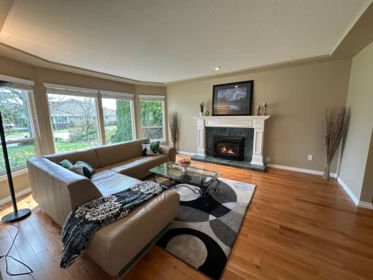 Kitchen Island Photo of 14897 22 Avenue, Surrey, BC