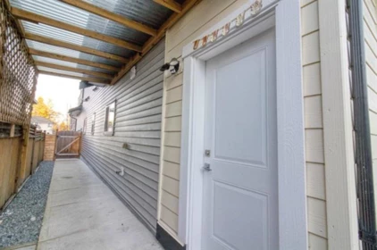 Pantry Photo of 1892 King George Boulevard, Surrey, BC