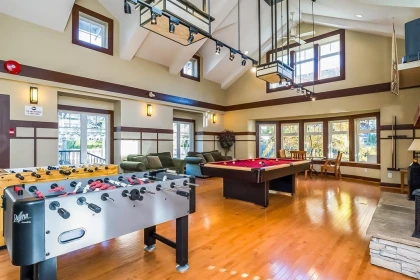 Swimming Pool Photo of 2 15233 34 Avenue, Surrey, BC