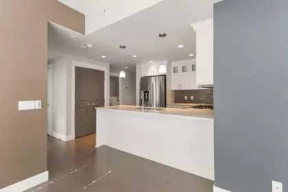 Kitchen Island Photo of 2206 2180 Gladwin Road, Abbotsford, BC