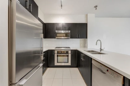 422 3133 Riverwalk Avenue, Vancouver, BC, Vancouver — Apartment/Condo for sale