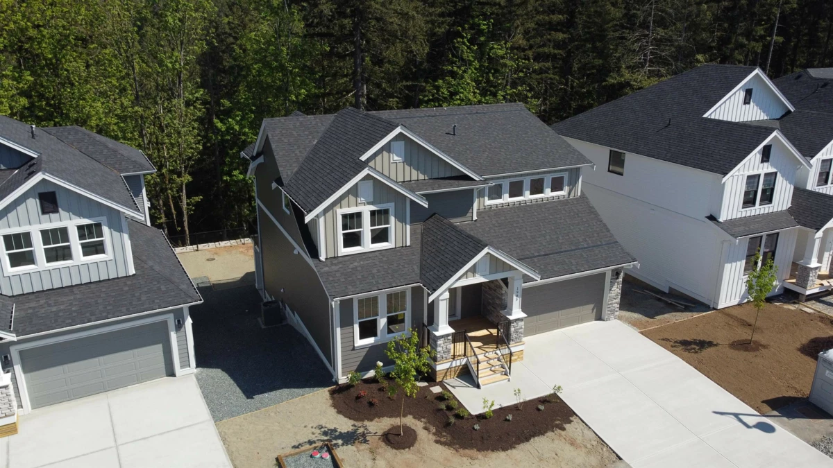 Exterior Rear Photo of 1985 Sparrow Hawk Place, Agassiz, BC