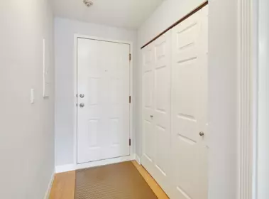 Laundry Room Photo of 203 985 W 10th Avenue, Vancouver, BC