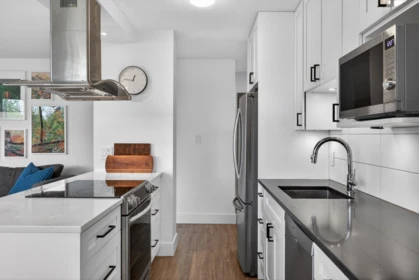 804 2041 Bellwood Avenue, Burnaby, BC, Burnaby — Apartment/Condo for sale