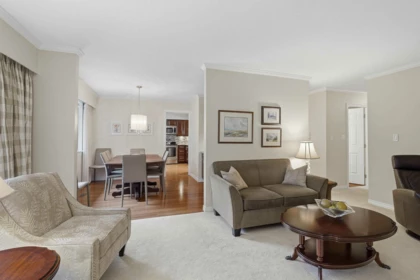 Breakfast Nook Photo of 8469 153a Street, Surrey, BC