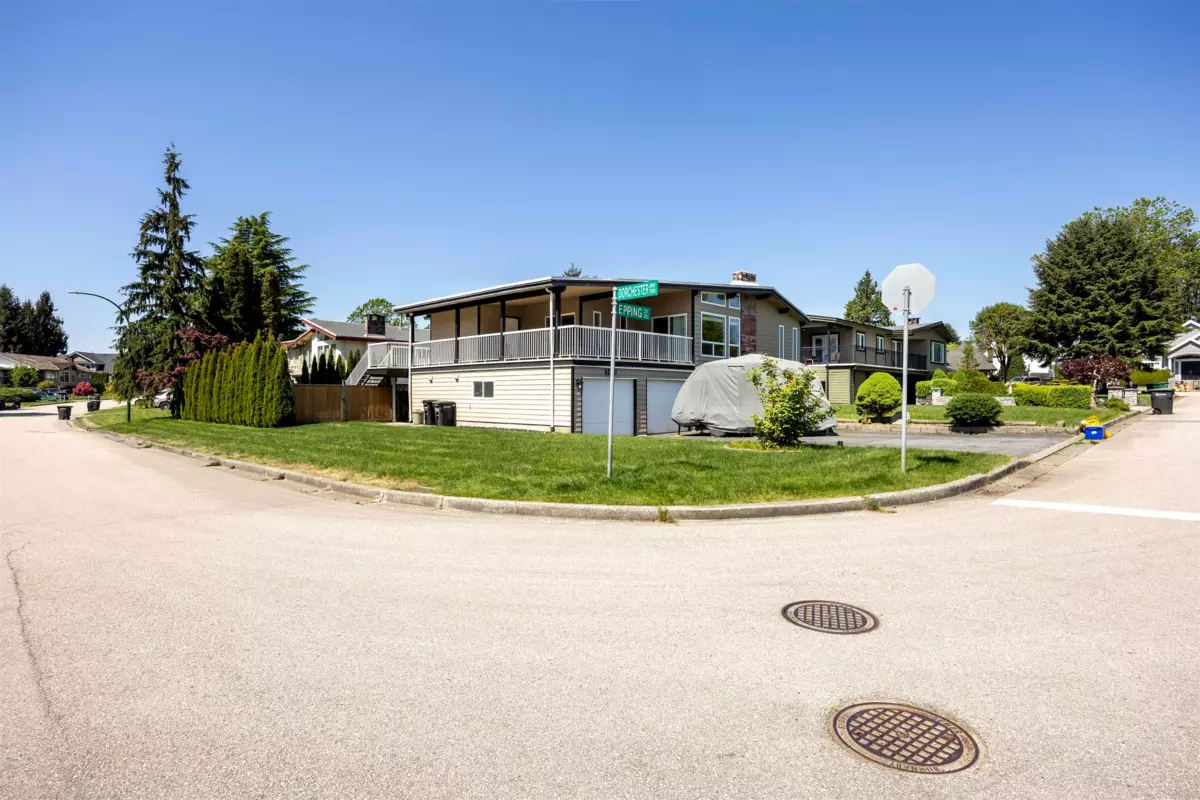 Family Room Photo of 3881 Epping Court, Burnaby, BC