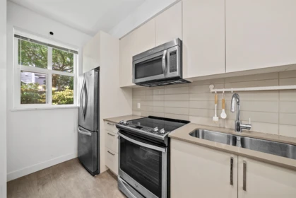 Primary Bedroom Photo of 119 7250 18th Avenue, Burnaby, BC