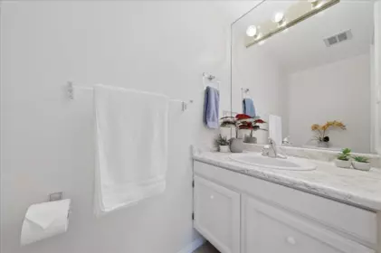 Primary Bathroom Photo of 202 1710 13th Avenue, Vancouver, BC