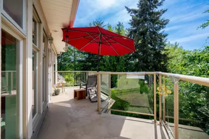 Staircase Photo of 409 15340 19a Avenue, Surrey, BC