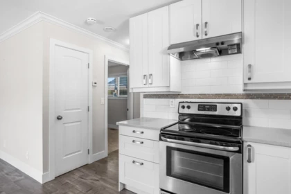 Walk-In Closet Photo of 21 5648 Vedder Road, Chilliwack, BC
