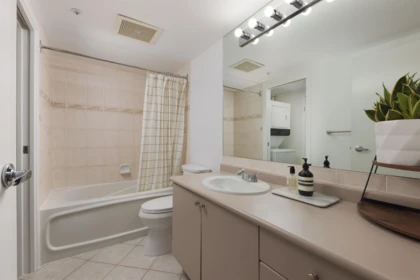 Mudroom Photo of 1207 1277 Nelson Street, Vancouver, BC