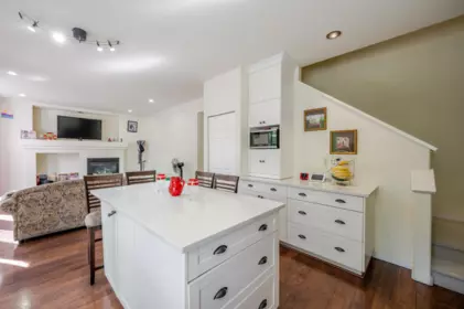 Hallway Photo of 18162 69 Avenue, Surrey, BC