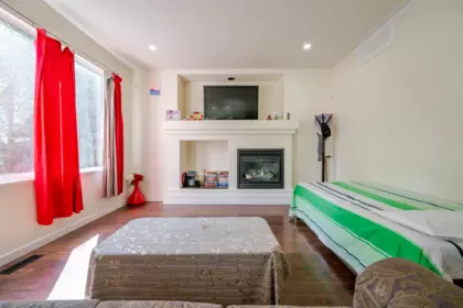 Loft / Bonus Room Photo of 18162 69 Avenue, Surrey, BC
